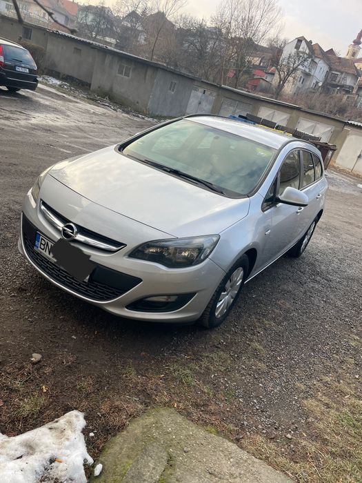 Opel astra j sport turnier 2015