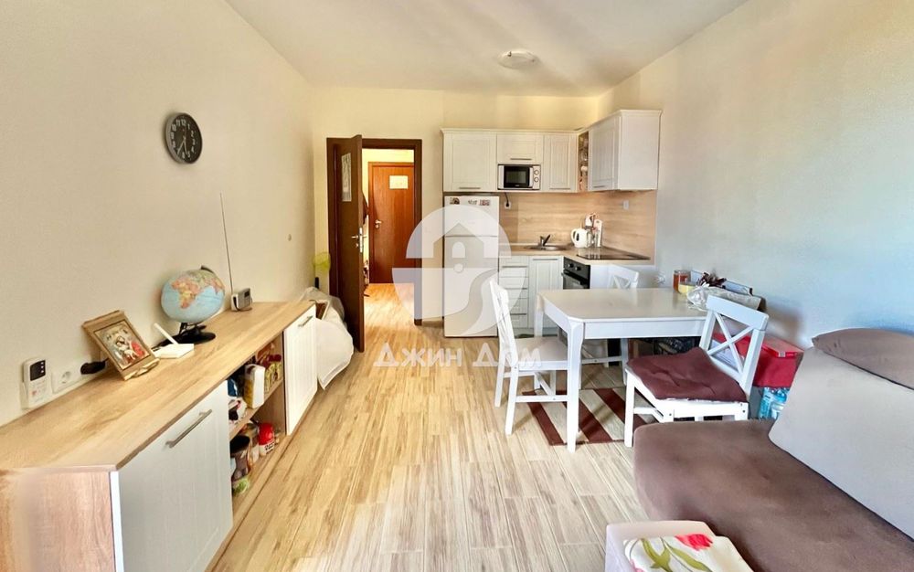 Продава се Тристаен апартамент в с. Равда, Област Бургас - 66 кв.м за 1440 €/кв.м - Снимка #1