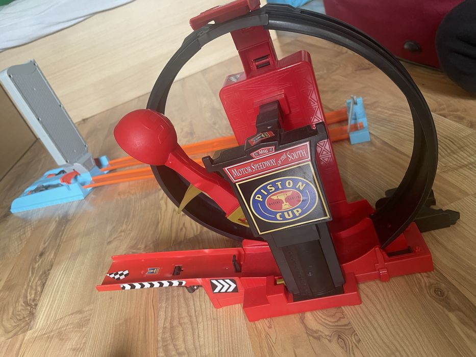 Hot wheels писти 2бр.