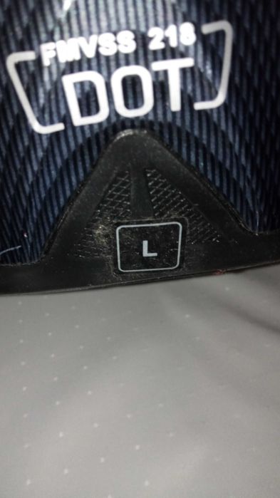 Мото каска отваряема VIRTUE