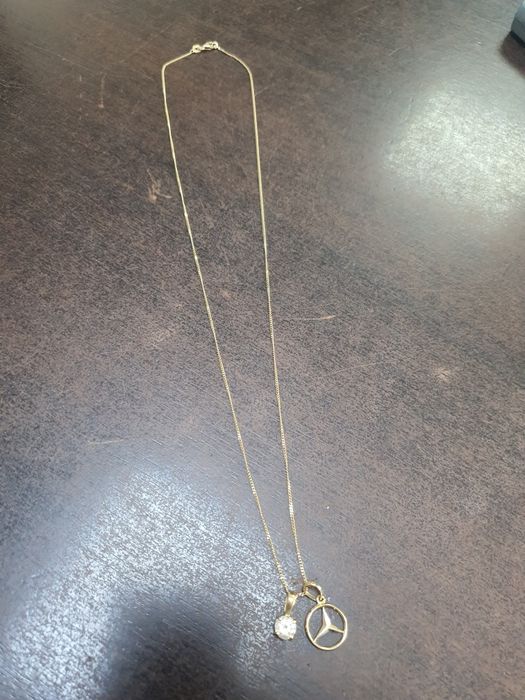 Златен синджир с медалиони 4.5гр. 585/14к