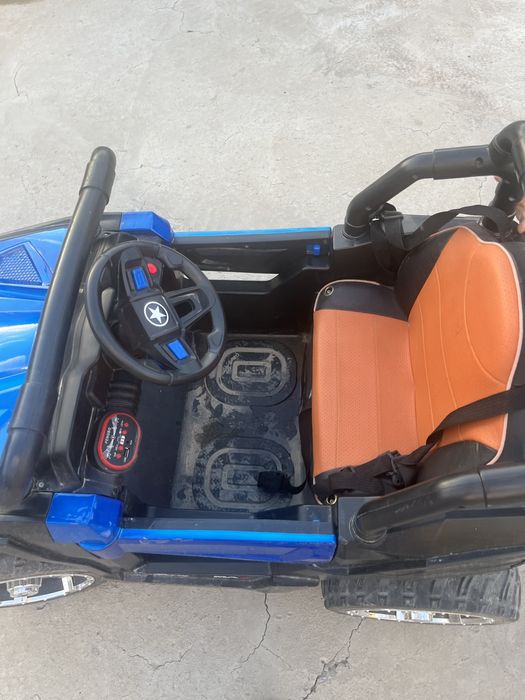 Детский электромобиль