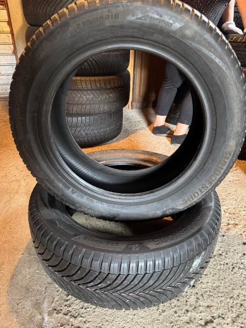 Anvelope iarna Bridgestone 235/55/R18
