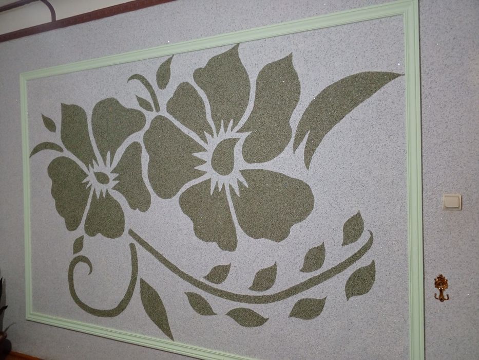 Уста. Обой, кафел пол-потолок