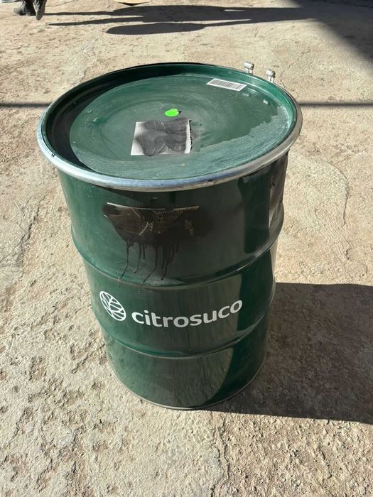 Металлические пищевые бочки 200л