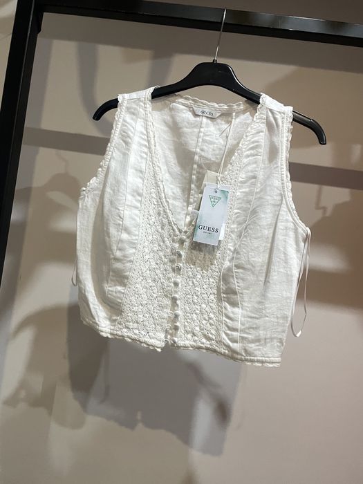 Ленен топ Guess
