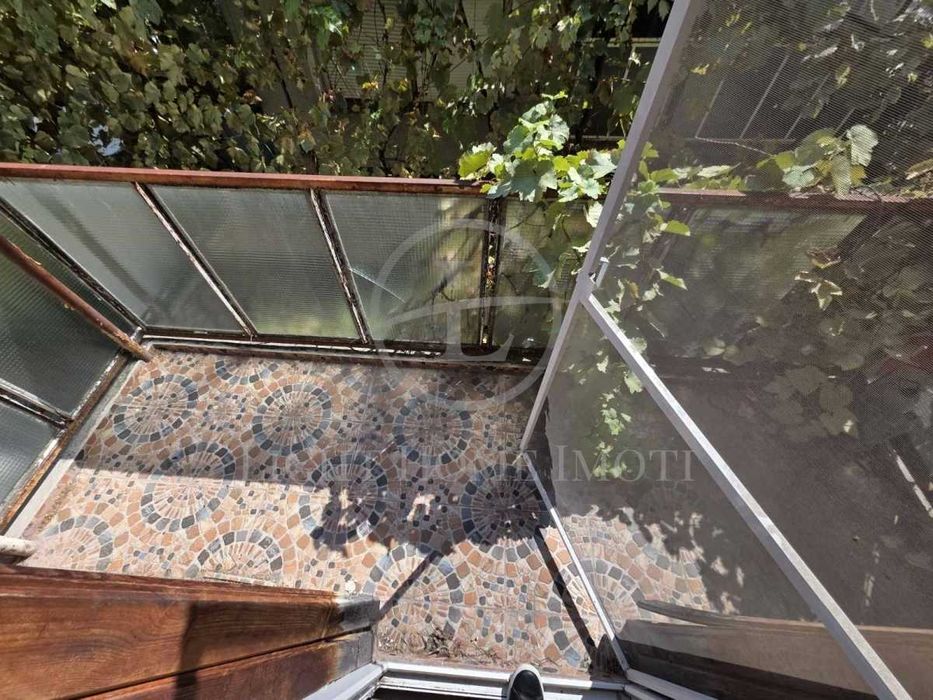 Продава се Къща в Пловдив, Христо Смирненски - 150 кв.м за 1260 €/кв.м - Снимка #13