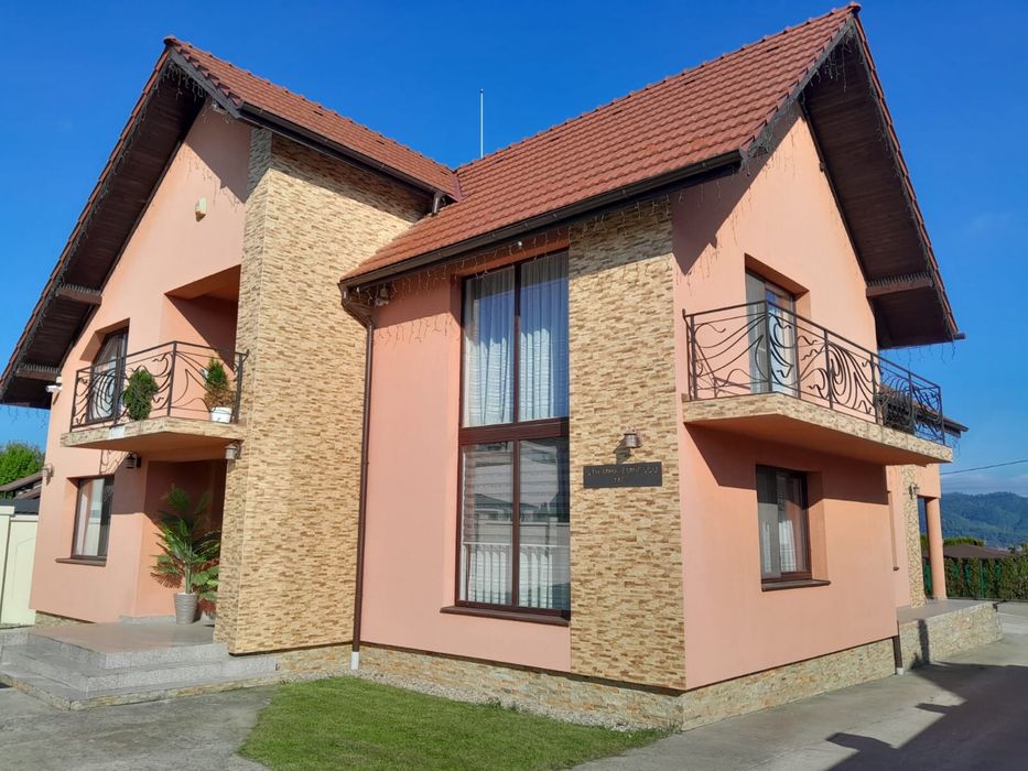 Casa de vanzare -Zona rezidentială- Castel Transilvania