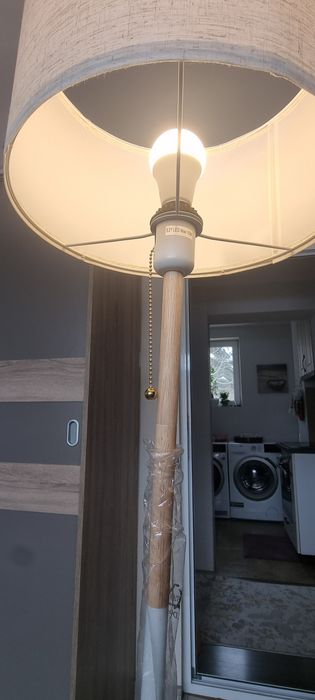 Стилна Настолна лампа