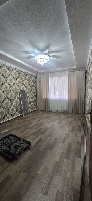 Uy sotiladi 2 xonali