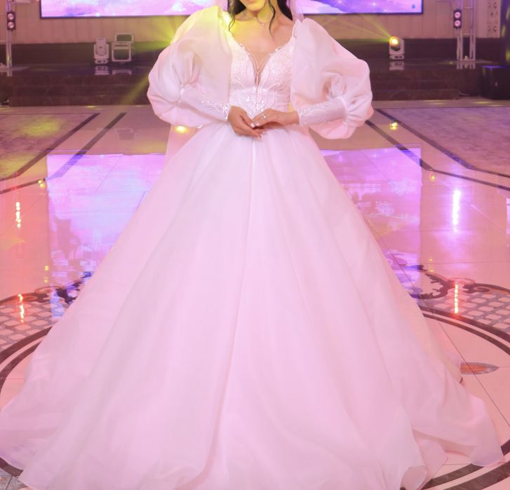 Продам свадебное платье