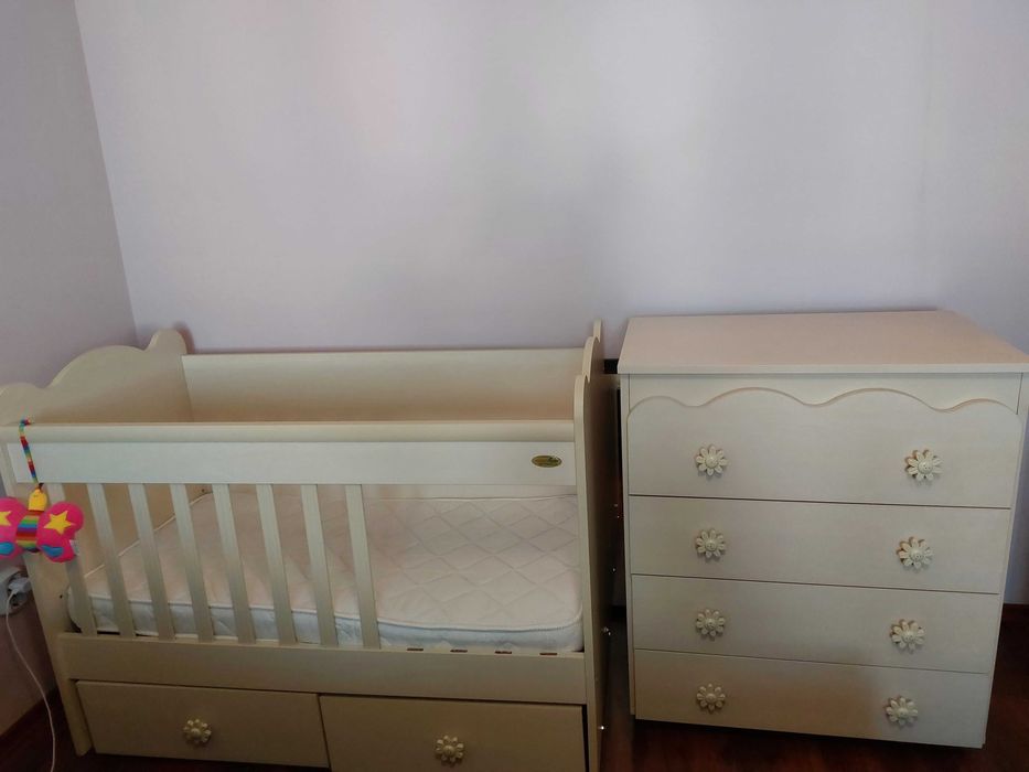 Бешко легло с две нива и люлка и скрин