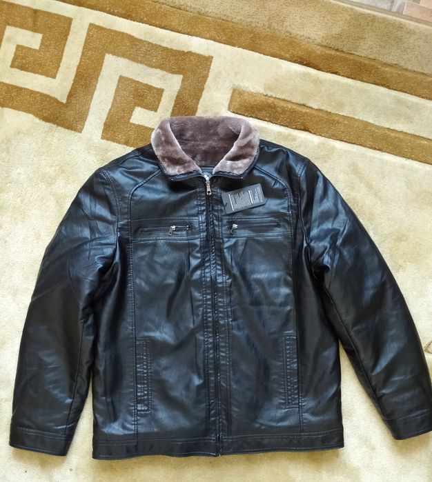 Продам куртку мужскую