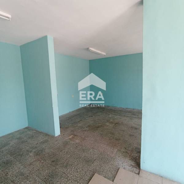 Дава се под наем Магазин в София, Люлин 3 - 83 кв.м за 511 € - Снимка #3