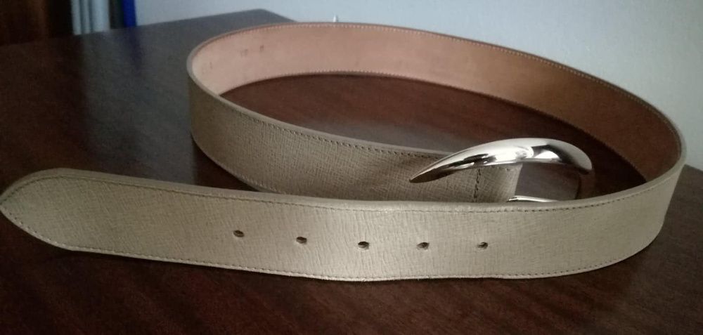 Оригинални колани FURLA-отлично състояние