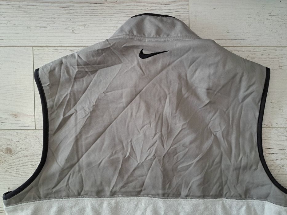 Nike-Ориг.поларен елек