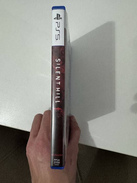 Joc PS5 Silent Hill F-Day One Edition