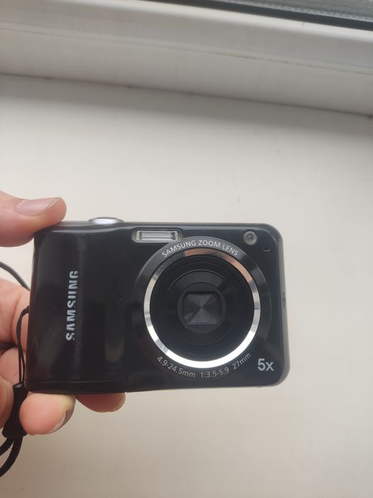 Цифровая камера Samsung мыльница