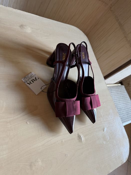 Босоножки новые ZARA