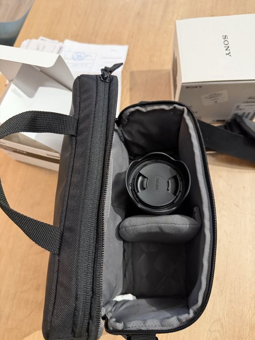 Sony ZV-E10 Mark II +  Obiectiv Sigma 18–50mm f/2.8 | Ca nouă