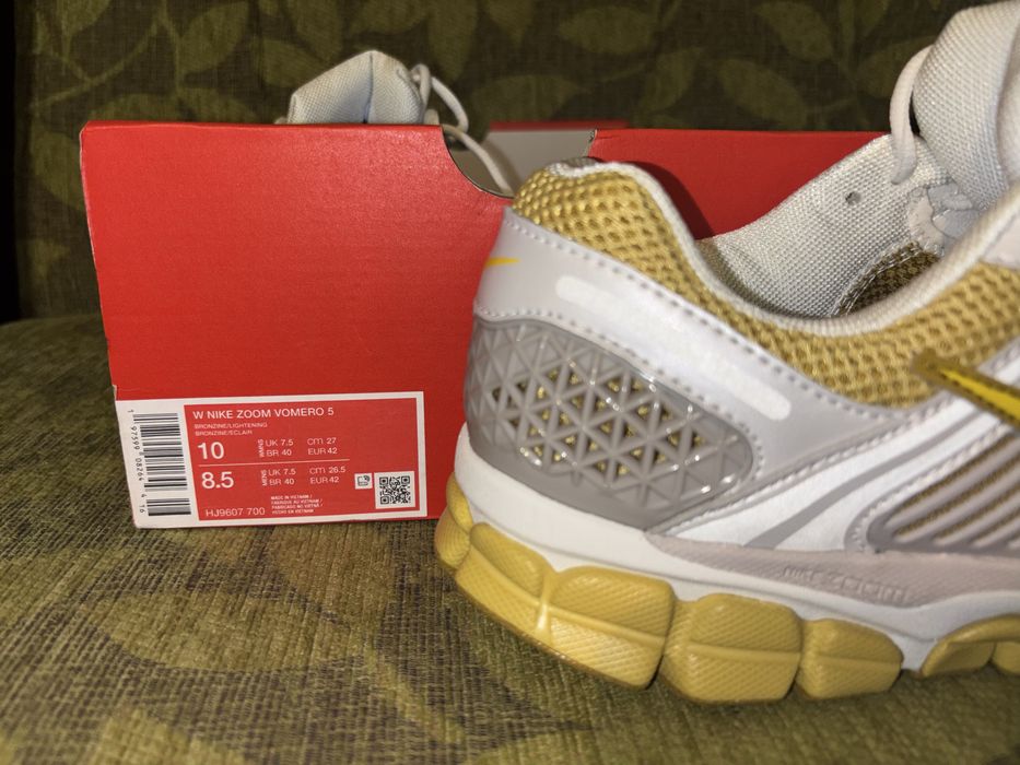 Нови дамски маратонки Nike zoom vomero to 5 w