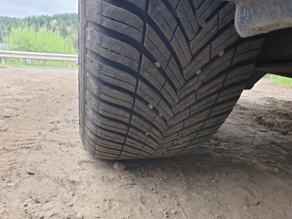 Jante laguna 2 cu cauciucuri in stare perfecta