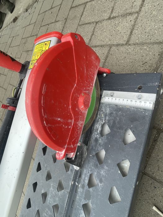 Rubi evo 850, masina de taiat gresie, marmura cu apa