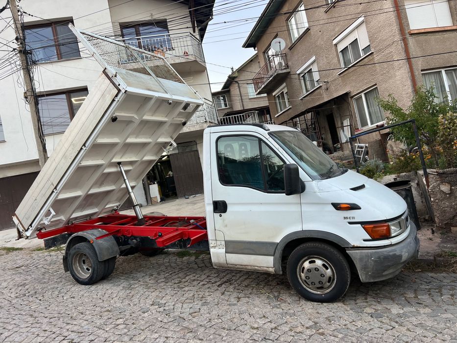 Тристранна самосвална уредба Iveco