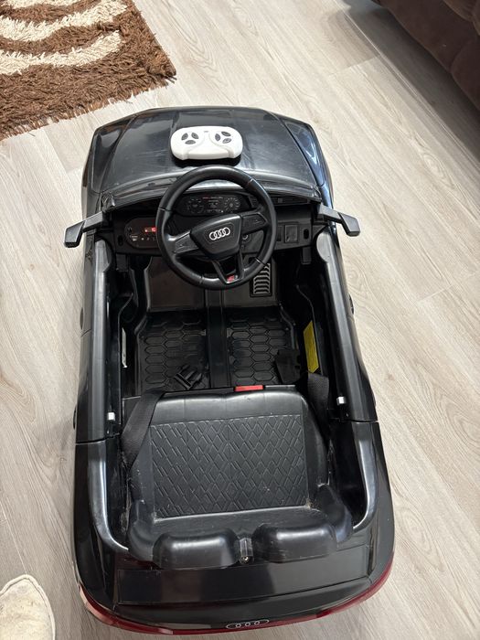 Masinuta electrica copii!