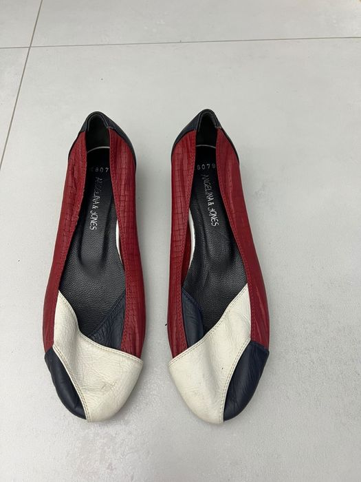Vand pantofi piele