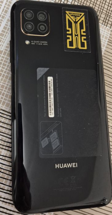 Телефон Huawei P40 Lite