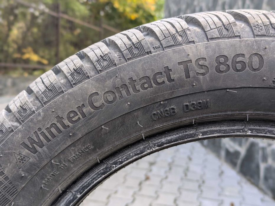 Зимни гуми 175/60R15 Continental