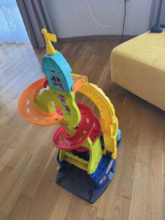Fisher price скоростна писта в два модула