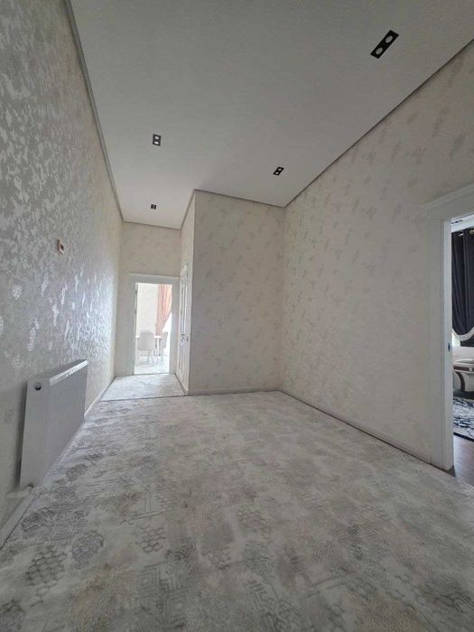 Продаётся передел в 3х комн квартира на 3 этаже Ор-р Бухара Сити