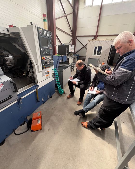 Запуск , наладка и программирование станков с ЧПУ.