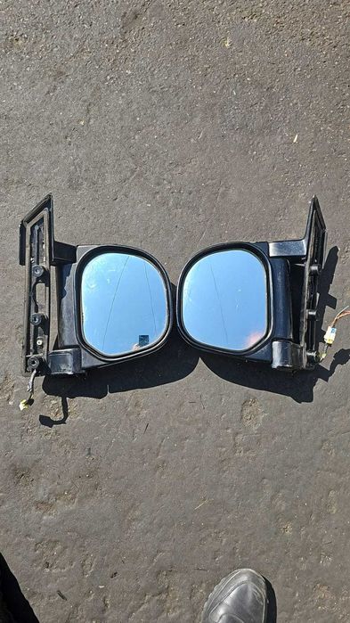 Зеркала на Mitsubishi Delica