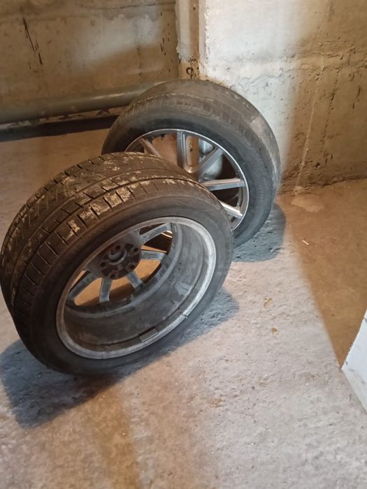 продам резину с дисками R18
