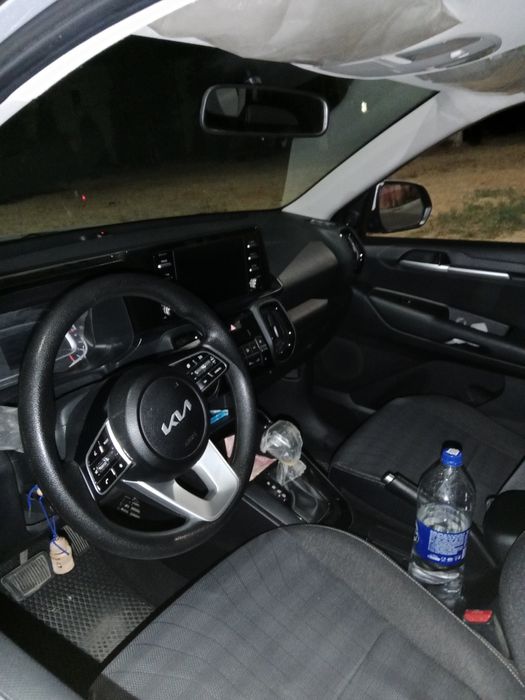 Avto Kia Sonet Prodayotsa