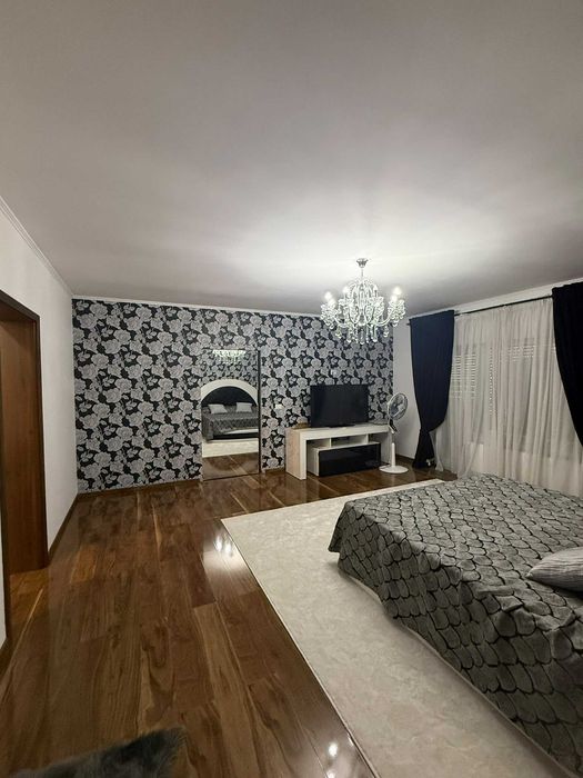Casă de vânzare, Giroc
