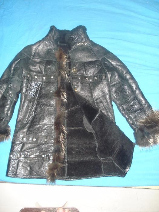 Зимняя дублёнка для девочек от7 до10 лет.