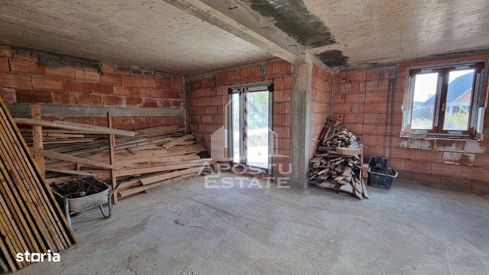 Casa individuala la rosu, Giarmata