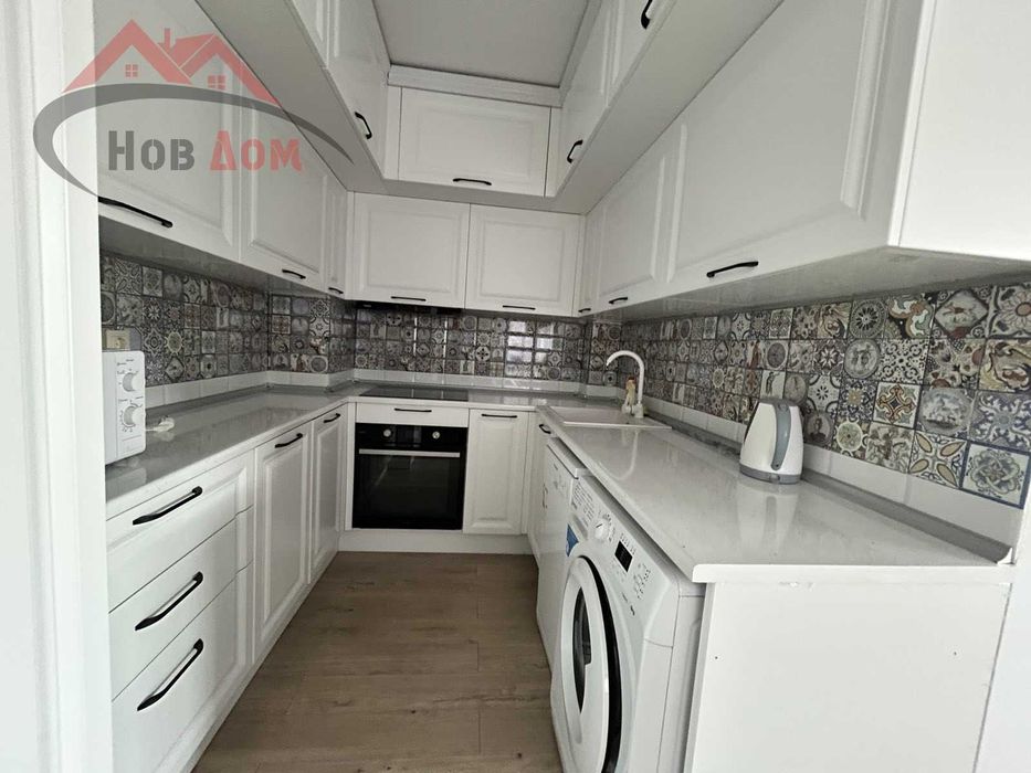 Тристаен с ГАРАЖ в цената