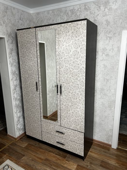 Мебель для прихожей и гостиной