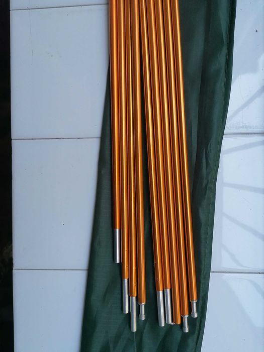 Продавам чисто нови качествени алуминиеви рейки за палатка