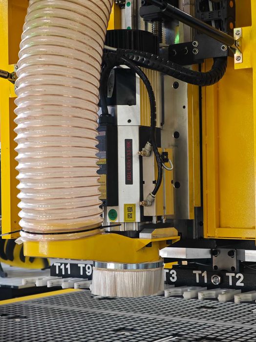 Фрезерный станок с ЧПУ 2130