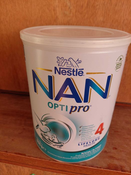 Адаптирано мляко NAN4