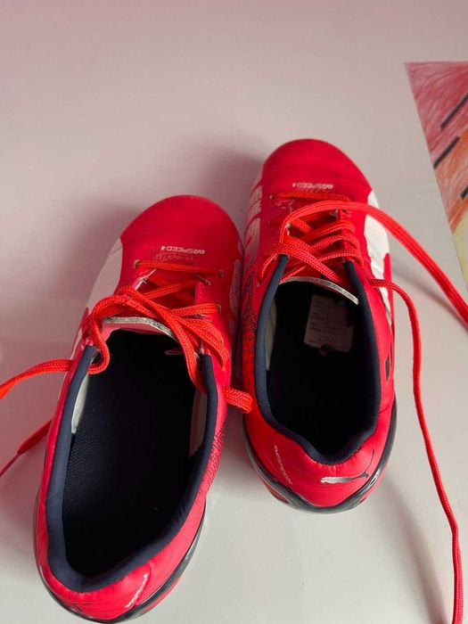 Детски футболни обувки