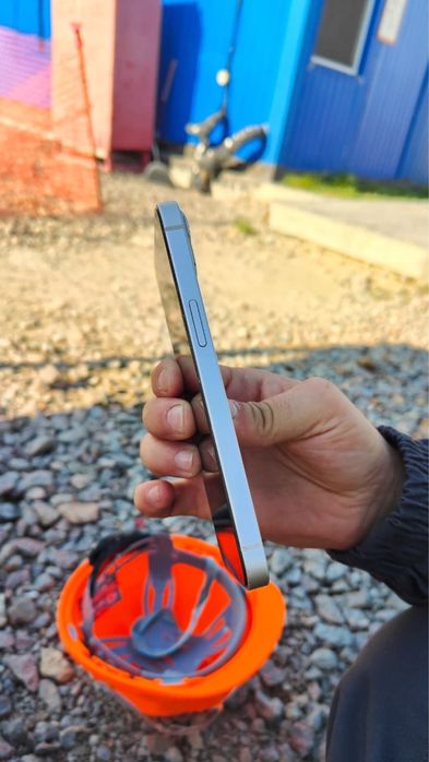 Iphone 13  в хорошем состоянии 128гб