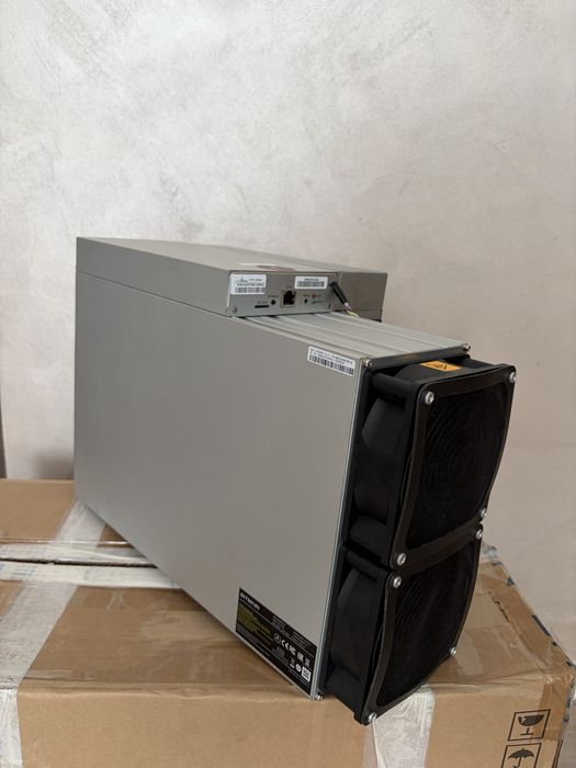 Vând Bitmain Antminer Z15 Pro nou in stoc ZEC Zcash, nu BTC LTC Doge