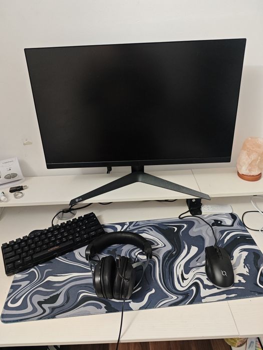 PC gaming cu Rx 7600
